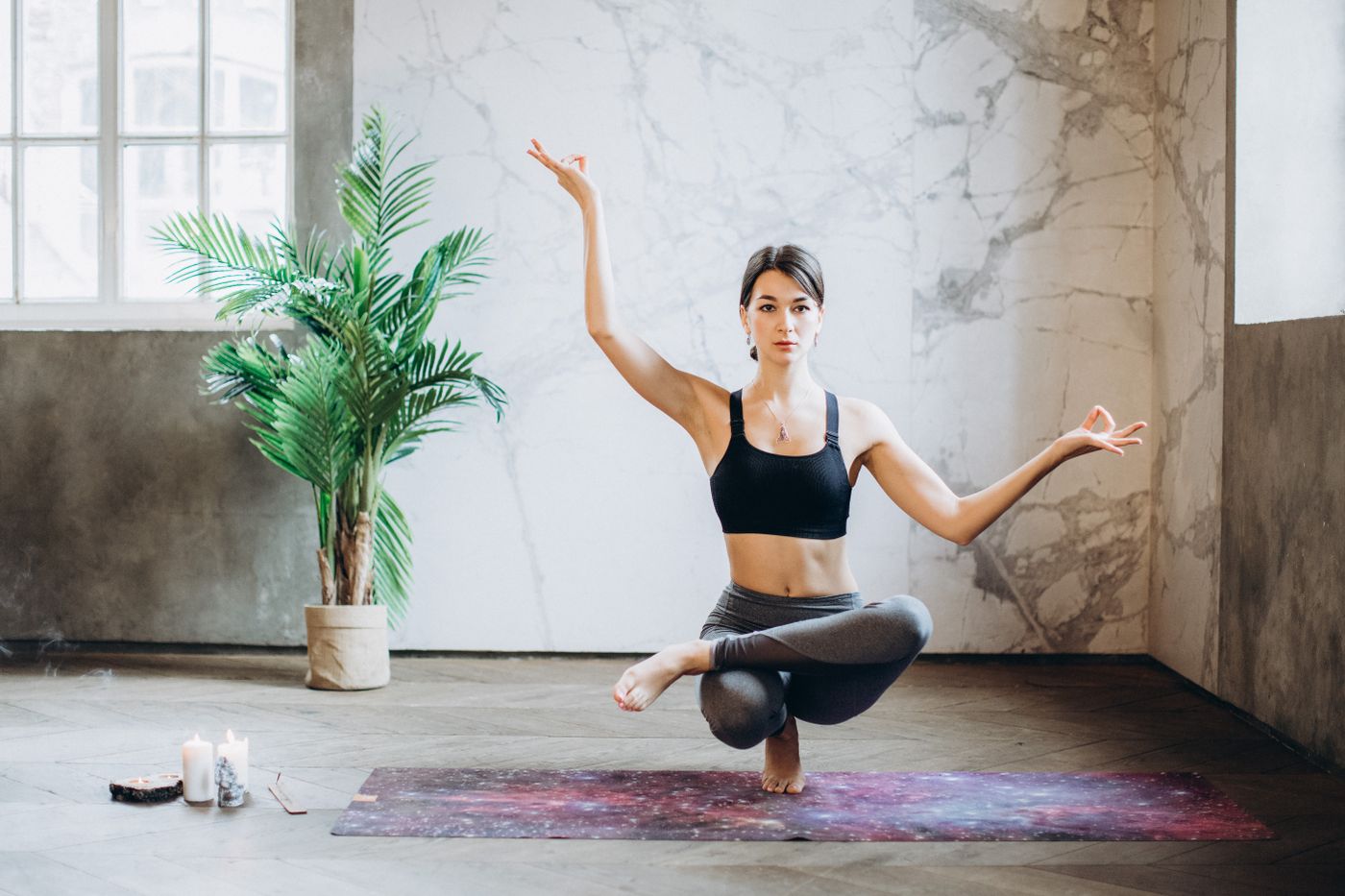 Ruhiger Praxisraum bei YogafinaFlow